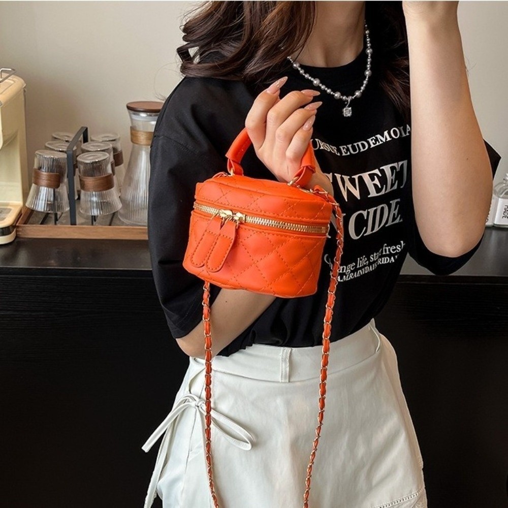 Mini Diamond Quilted Leather B - Chain Crossbody Quilted recension och pris