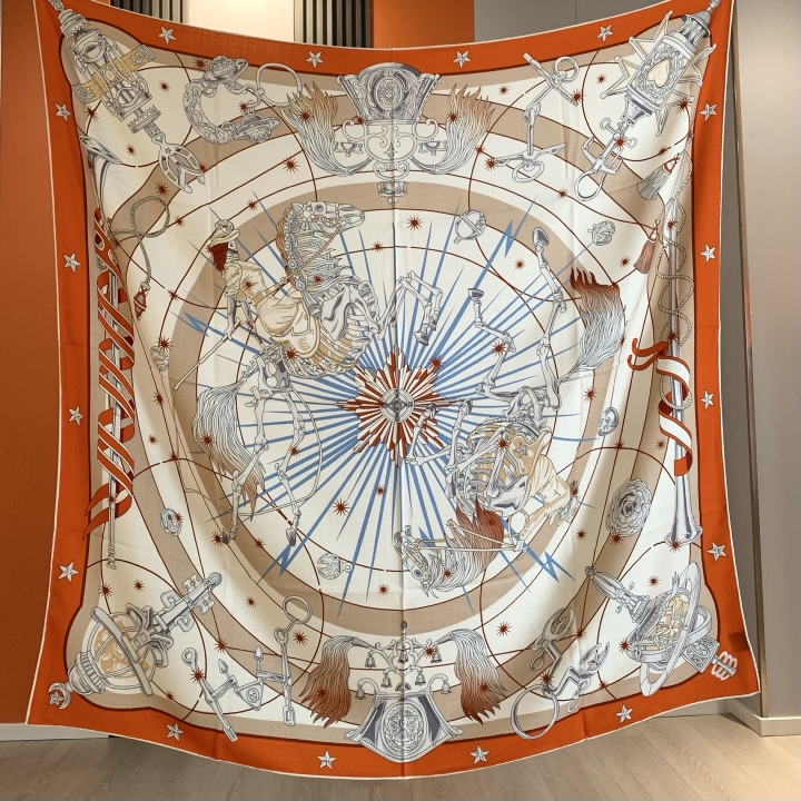 Luxury Brand Scarf Large Silk  - Luxury Bags Supplier recension och pris