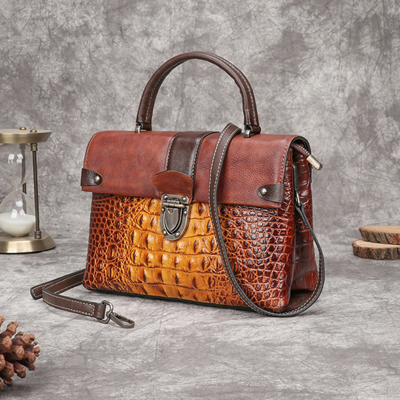Johnature Retro Alligator Patt - Luxury Bags Hand Painted recension och pris
