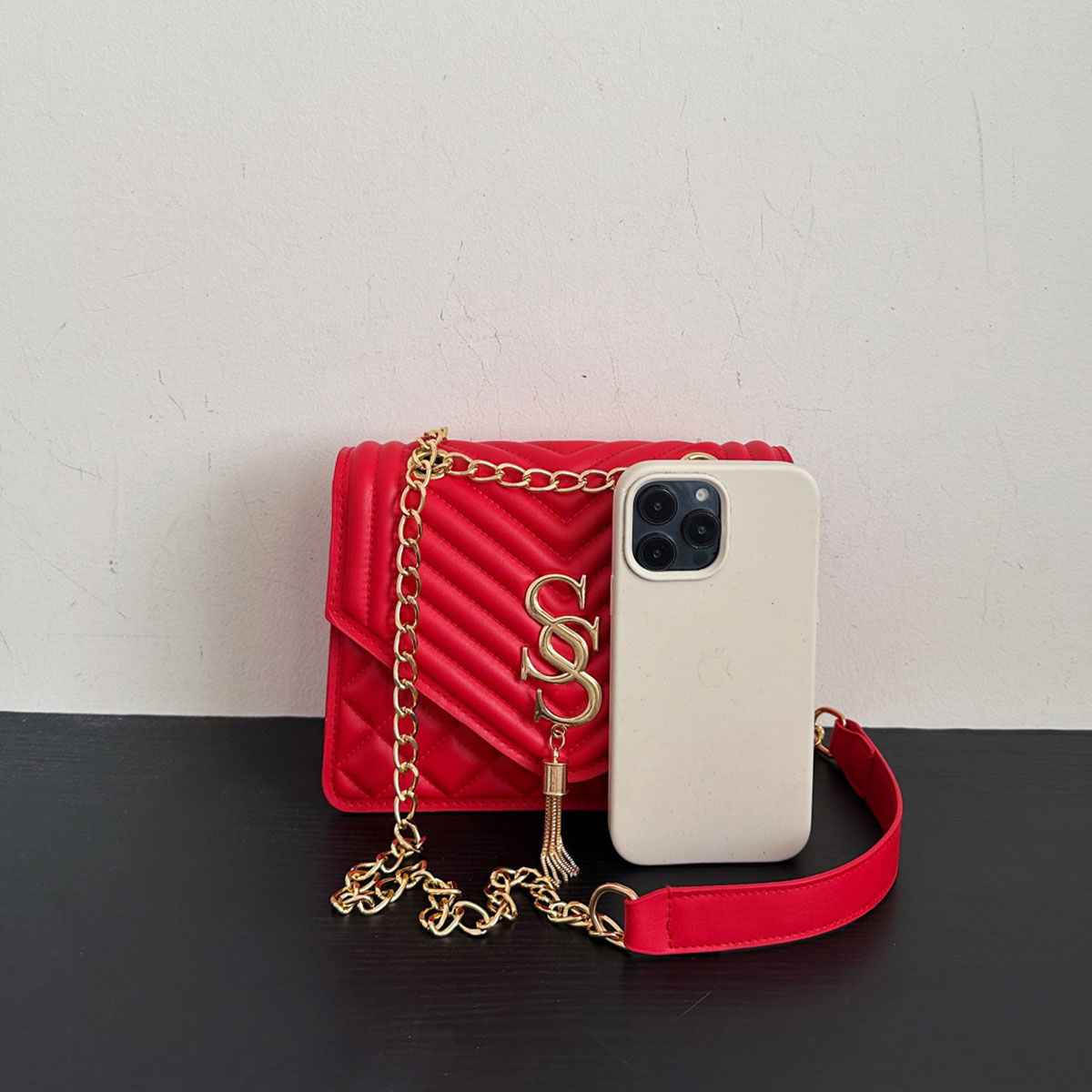 Elegant and Fashionable Argyle - Luxury Designer Bags Ysl recension och pris