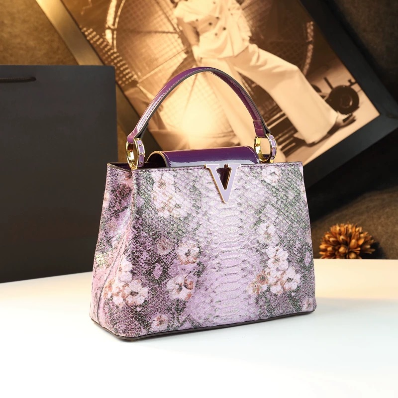 Simple Yet Chic Designer Diape - Luxury Bags Everyday recension och pris