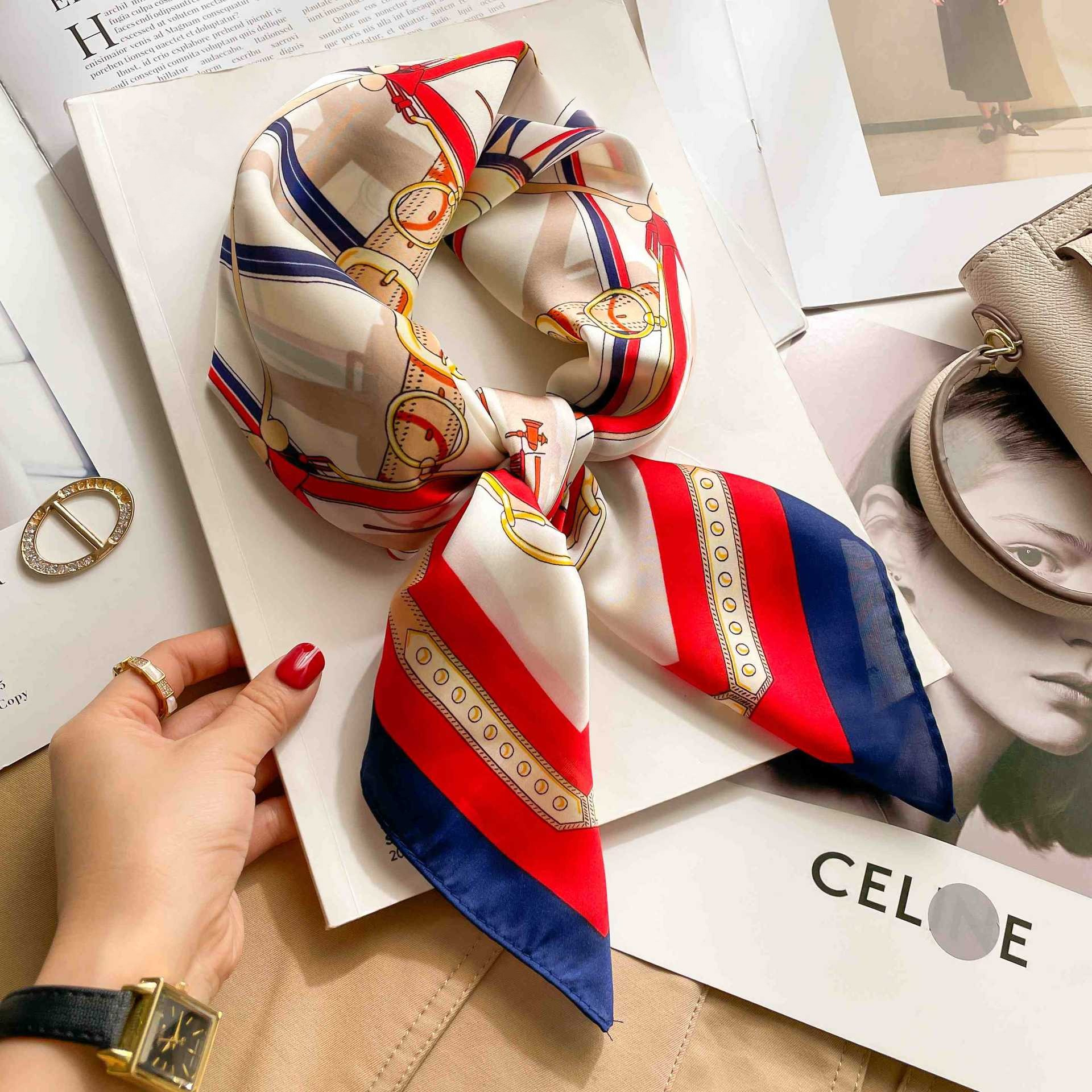 70cm Luxury Belt Print Silk Sq - Luxury Bags Casual recension och pris